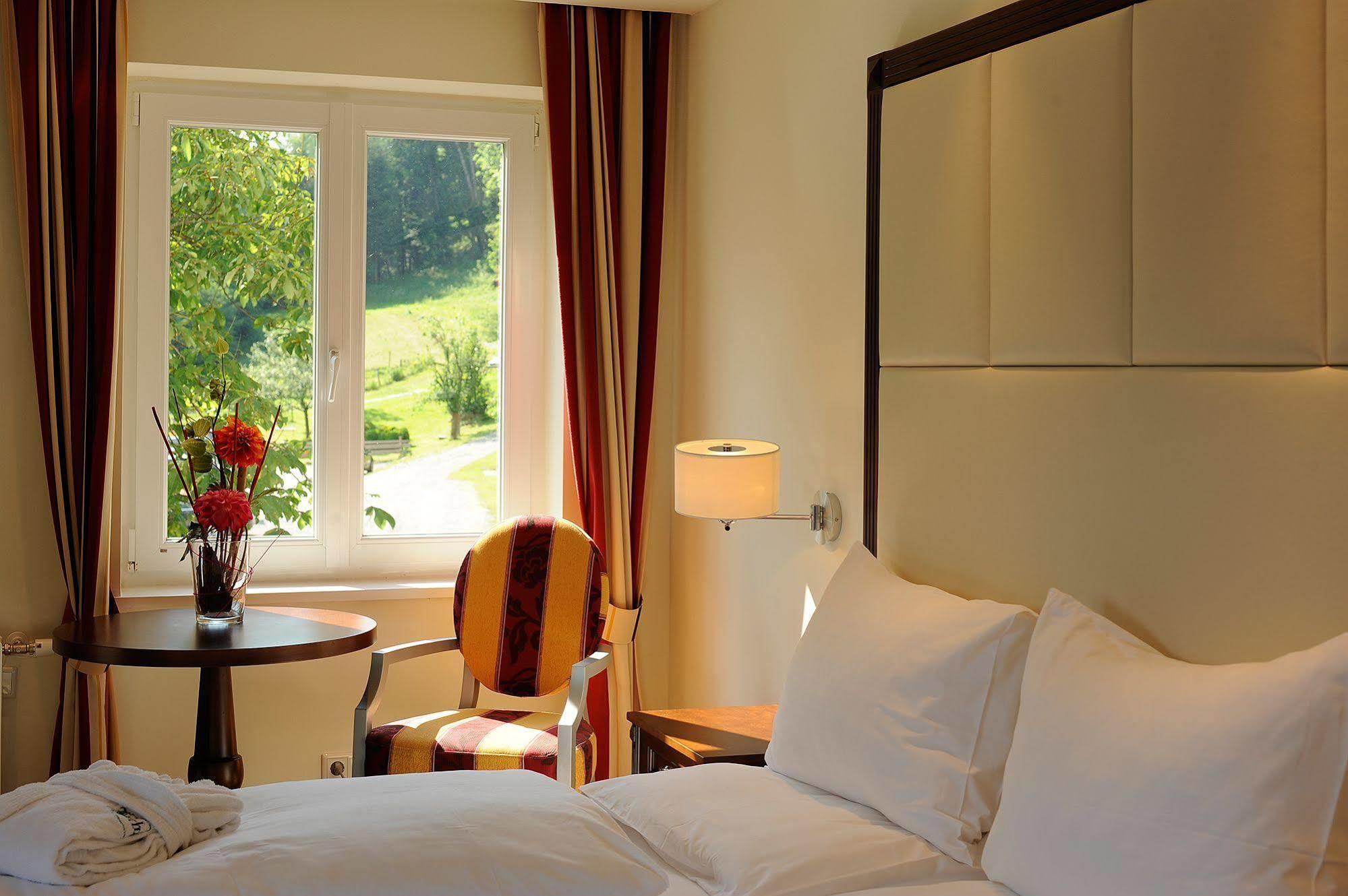 Hotel & Gasthof Fuerberg Sankt Gilgen Kültér fotó